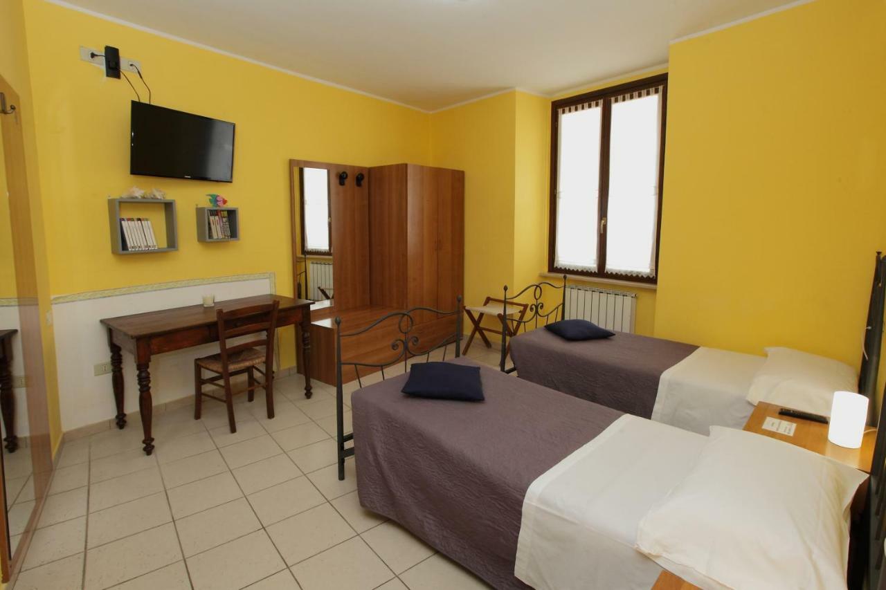 Il Cavallino Fossombrone Εξωτερικό φωτογραφία